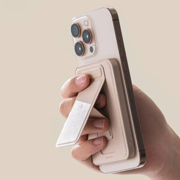 Allite LITE 超薄充 5000 mAh Qi2 磁吸支架行動電源 MagSafe 產品標示 Wh 可帶上飛機 10 Allite LITE 超薄充 5000 mAh Qi2 磁吸支架行動電源(相容 MagSafe,產品標示 Wh,可帶上飛機)