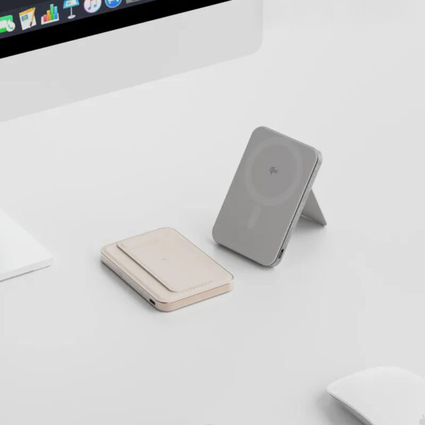 Allite LITE 超薄充 5000 mAh Qi2 磁吸支架行動電源 MagSafe 產品標示 Wh 可帶上飛機 15 Allite LITE 超薄充 5000 mAh Qi2 磁吸支架行動電源(相容 MagSafe,產品標示 Wh,可帶上飛機)