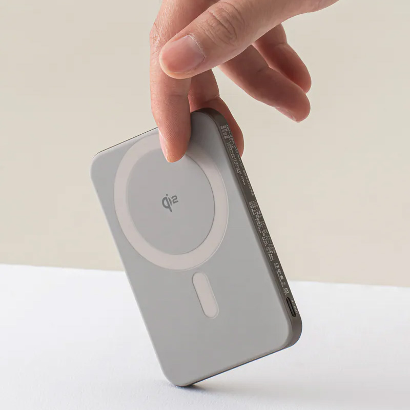 Allite LITE 超薄充 5000 mAh Qi2 磁吸支架行動電源（相容 MagSafe，產品標示 Wh，可帶上飛機）