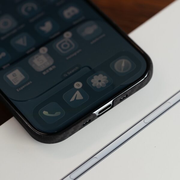 iPhone Air 正 碳纖維 手機 保護殼 6 iPhone Air 正・碳纖維保護殼